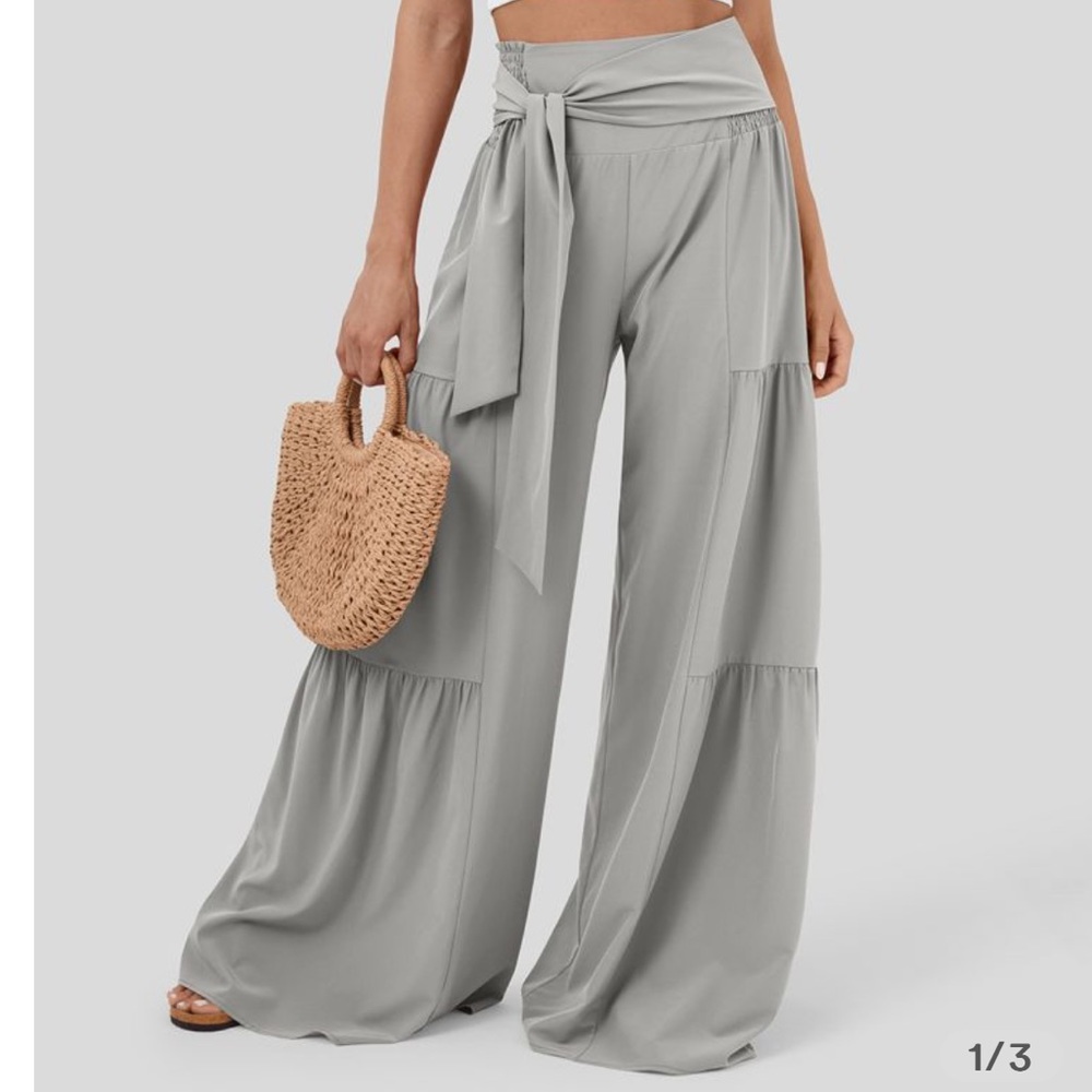 Halara Breezeful high waisted shirred tie front and back pants Ghost gray small